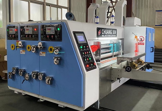 Three Color Small Carton Flexo Printer Slotter.jpg