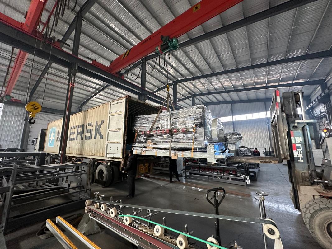 Fully Automatic Carton Packaging Machinery Currently Being Loaded