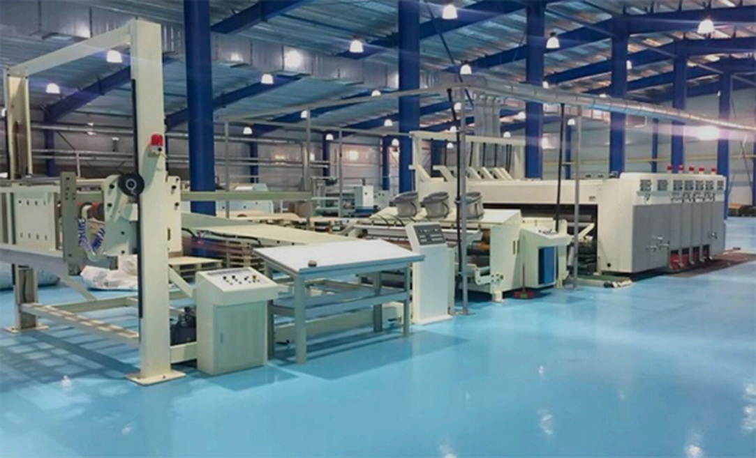 Corrugated Carton Box Flexo Printing Slotting Die-Cutting Machine (7).jpg